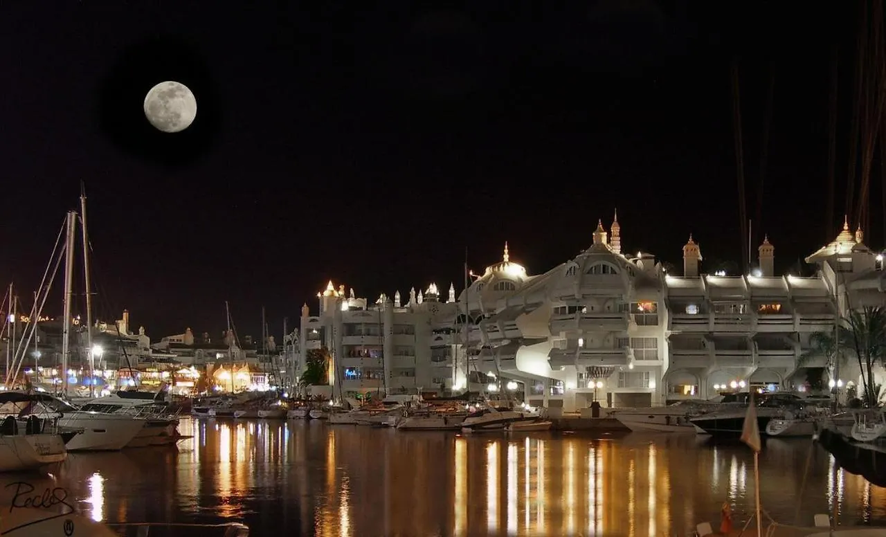 Nordic 1 Bedroom Apartment On Island Complex In Marina Harbour Benalmadena 0*,